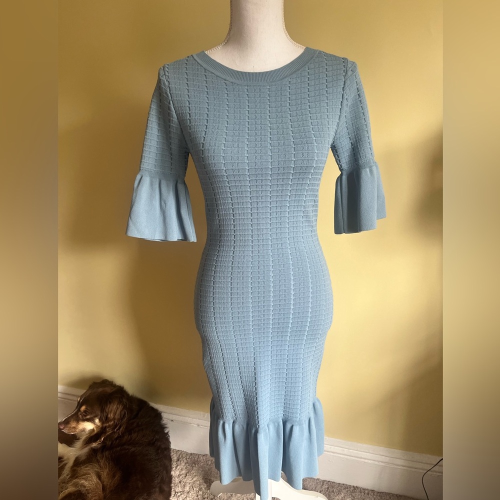Elegant Blue Knit Dress